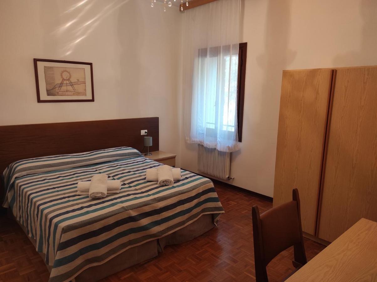 Villa Flangini อาโซโล ภายนอก รูปภาพ